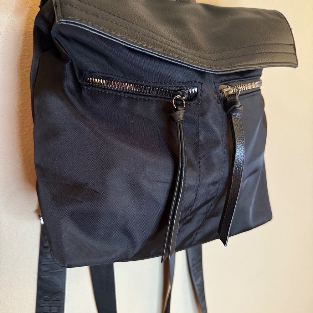 Botiker Mini Backpack Black - Picture 3 of 9